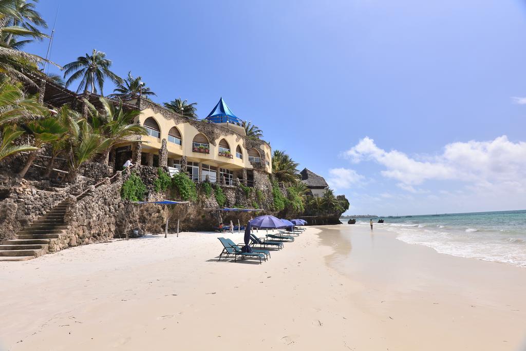 Bahari Beach Hotel Mombasa Exterior photo