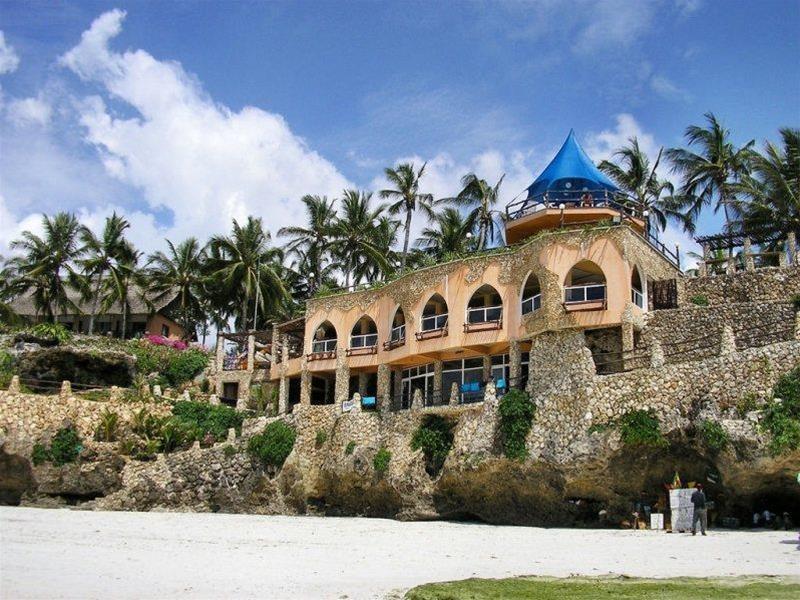 Bahari Beach Hotel Mombasa Exterior photo